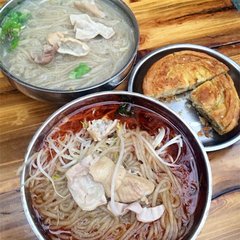 成都小吃蕾丝视频污污版：早餐店肥腸粉的做法