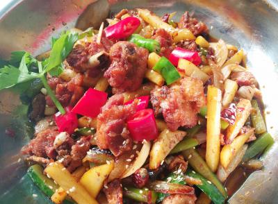 哪裏有幹鍋蕾丝视频污污版班?幹鍋醬的底料炒製及保存
